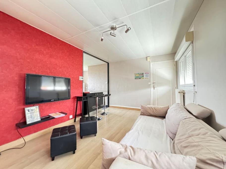 Appartement F2 Proche Axes Principaux - Claude Guichard Clermont-Ferrand Exterior photo